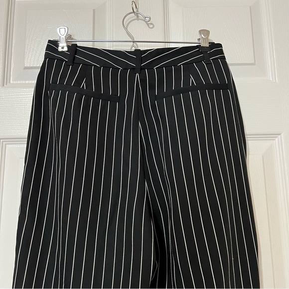 Aritzia Babaton Modesto Black White Pinstripe Straight Leg Trouser Pants - Sz 6 - Picture 8 of 16